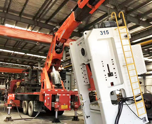 湘阴附近随车吊出租，轻松解决运输难题