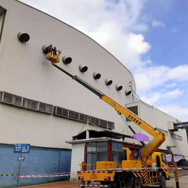 湘阴高空作业车出租服务：专业广告牌安装解决方案